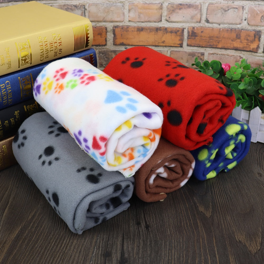 Warm Pet Blanket – Ultra-Soft Cozy Blanket for Dogs & Cats